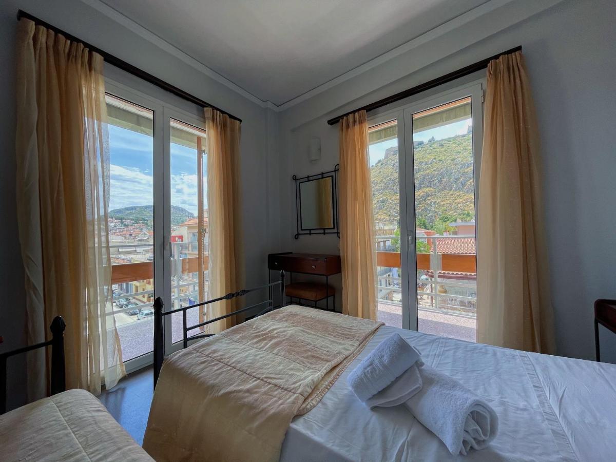 Nafplia Hotel นาฟปลิโอ ภายนอก รูปภาพ